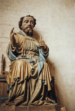 Vorschaubild Ehem. Antoniterkloster, Klosterkirche, Figur des Hl. Antonius. Unten re. die durch Holzwurm abgefallene Glocke  (Foto 1990)